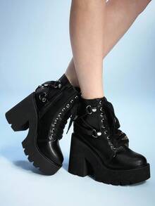 Sugerpunk 哥特式复古交叉带粗跟女靴，性感高台防水系带侧拉链性能朋克风格踝靴 - 黑色 - 查看 4