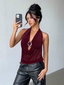 Aloruh 深酒红色新款性感半透明深V领露背吊带上衣，饰以现代金属装饰，时尚假日女装，适合度假、夏季、春季街头风穿搭。 - 紫紅色 - 查看 5
