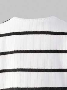 女士休闲宽松落肩圆领T恤搭配毛边罗纹抽绳阔腿裤两件套，适合日常出游 - 白色 - 查看 4