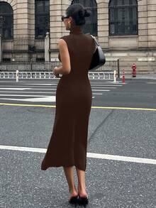 DAZY 女式纯色修身腰高领短袖优雅长款毛衣裙，秋冬 - 咖啡棕 - 查看 2