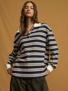 Nöista 长袖 Polo 衫风格上衣，带有横向海军蓝、奶油色和栗色条纹以及白色撞色领子；柔软针织带来学院风氛围，非常适合秋季穿着，冬季舒适分层穿着，适合休闲万圣节、圣诞节或新年活动。 - 彩色 - 查看 6