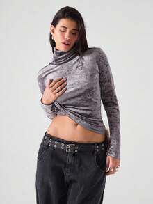 LYSMO 2025 New Arrive Minimalism Fall Women's Grey Solid Color Turtleneck Top Gothic Back To School, Homecoming, 2000s Style, Y2K Women, Streetwear New Year Halloween Costumes - Grey - View 6