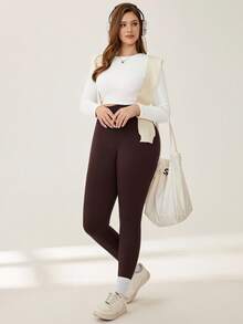 Auralis Athleisure Plus Size Winter Women Solid Wideband Waist Winter Sports Leggings, Yoga, Sweatpants, Winter Women's Joggers, Winter Sportswear For Women - Brown - View 4