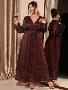 Cravure Vestido elegante de talla grande con parches de malla