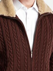 Manfinity CityGents Męski kardigan w stylu bloggera w bloki kolorów, prążkowany, z kołnierzem ze sztucznego futra, swobodny i uniwersalny, futrzany, jesienno-zimowy, z długim rękawem - Kawowy brązowy - Zobacz 7