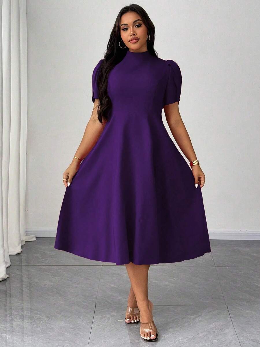 Vionelle 大码女式短袖连衣裙，休闲简约日常穿搭，收腰A字廓形，优雅高领紫色连衣裙，适合度假休闲穿着 - 紫色 - 查看 1