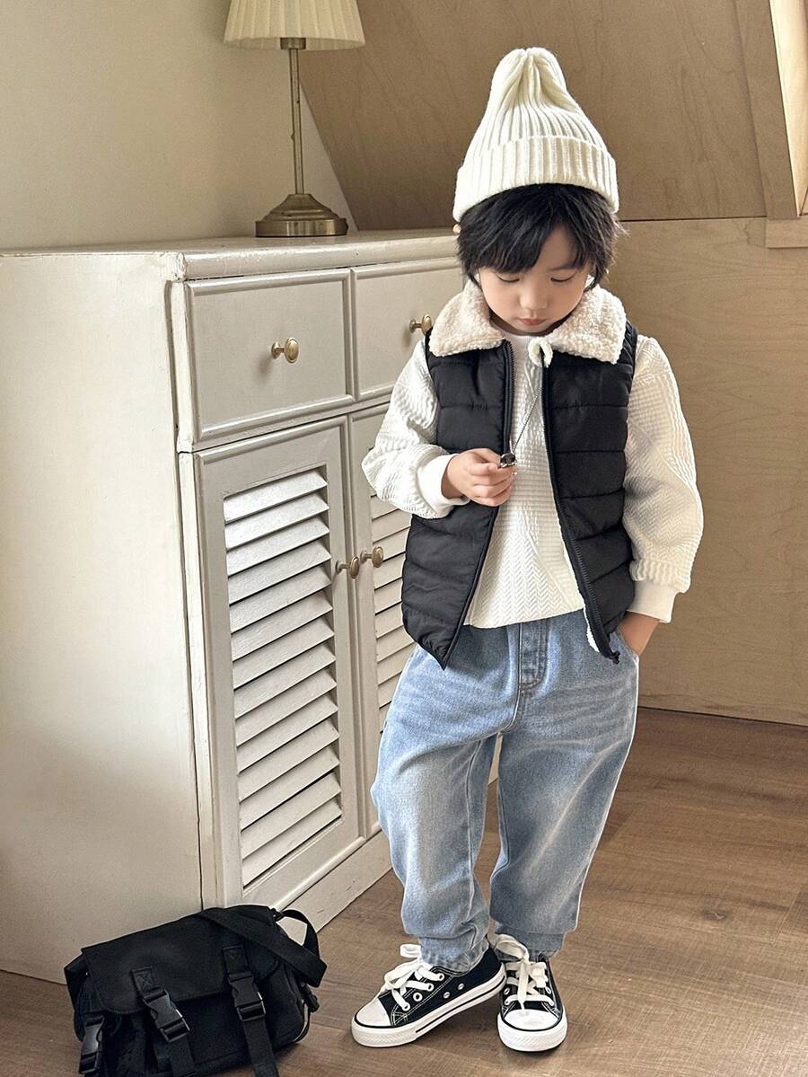 SHEIN Little Byeori 3 Stücke/Set Vintage Britischer Stil für Kleine Jungen, Zweischicht gepolsterter Strickpullover, Jeans-Taschenhose und dicker Mantel, geeignet für Lässig-Wear, Zuhause oder Outdoor, Herbst/Winter - Weiss - Übersicht 1