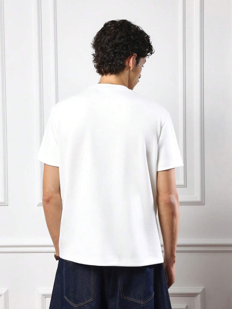 Koszulka SUMWON Slim Fit Basic Jersey Niezbędny element garderoby Klasyczny Okrągły dekolt Krótki rękaw Jednolity kolor Codzienny Ubiór na co dzień Nowoczesny Gładki