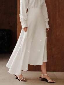 Uhlyne 设计不对称下摆开衩独特优雅修身 A 字裙，精致串珠白色优雅女士秋季服装 - 白色 - 查看 1