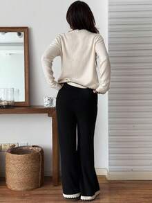 SHEIN Unity 女式休闲时尚撞色蝴蝶结针织开衫和百褶裙两件套，秋冬 - 黑與白 - 查看 2