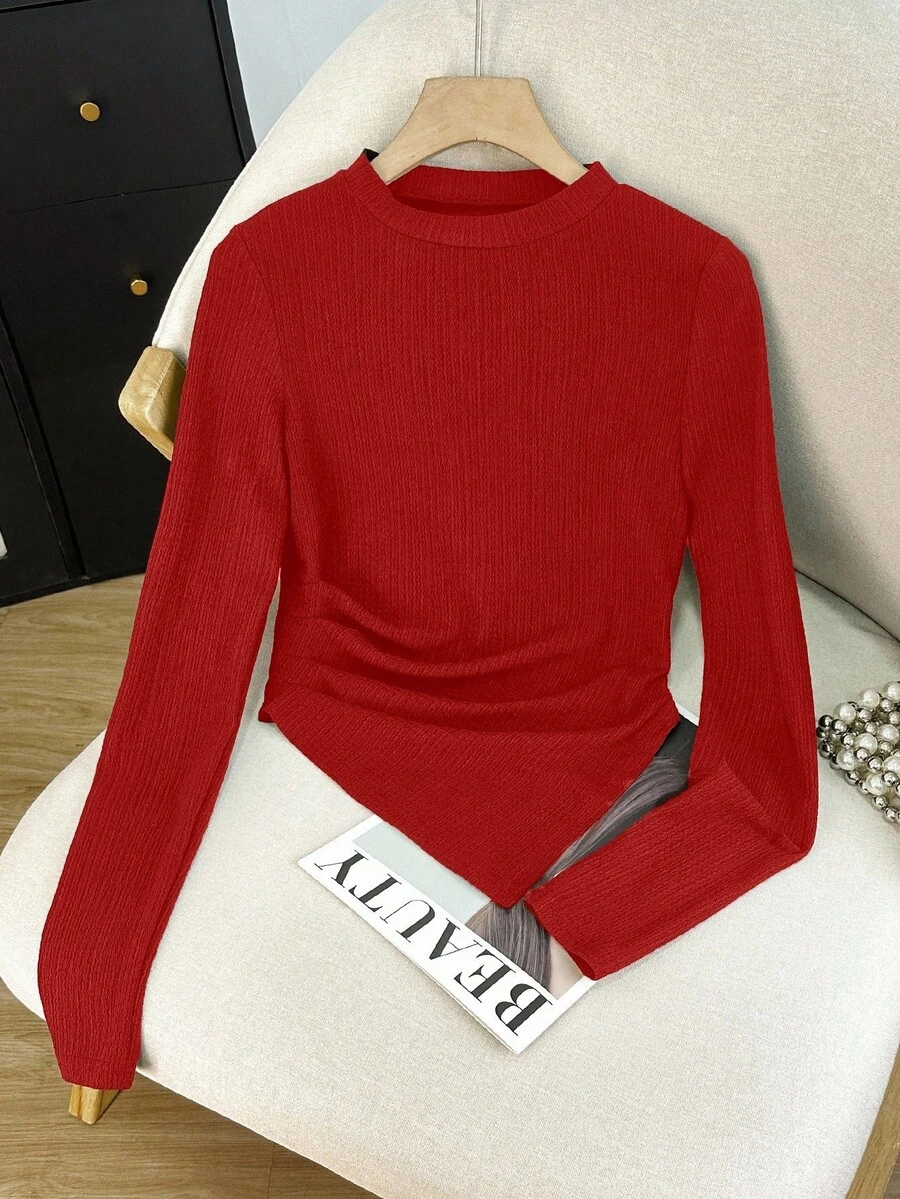 Franclia 女式纯色圆领长袖褶饰不对称下摆休闲T恤 - 紅色 - 查看 1