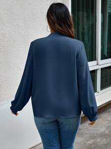 EMERY ROSE Blusa elegante de manga larga con cuello de corbata y unicolor para mujer de talla grande - Agua verde azul - Ver 2