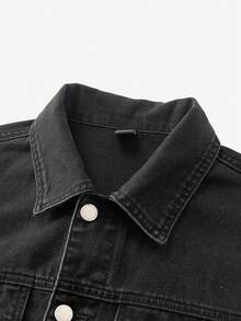 SHEIN 青少年男孩时尚休闲 Y2K 复古酷炫街头返校学院风基础款简约街头白色人像图案黑色牛仔翻领长袖外套，适合儿童穿着，柔软舒适，适合日常穿着，也适合儿童秋冬季锐舞派对、节日和街头服饰。