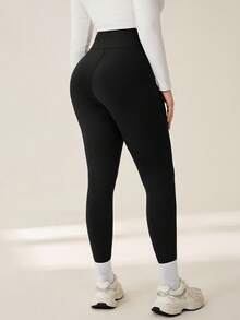 Auralis Athleisure Plus Size Women Stitch Sports Leggings With Phone Pocket, Sweatpants, Women's Joggers, Sweatpants For Women, Winter Sportswear For Plus Size Women - Black - View 2