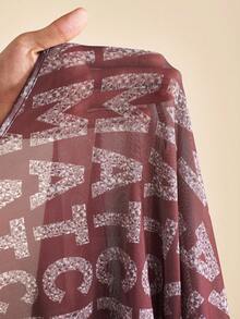 Zivah 2025 秋季新品基本款休闲圆领长袖连体衣搭配印花字母和百褶裙套装，适合生日派对、宴会、返校、日常穿着、邮轮旅行、优雅、商务休闲、棕色底色搭配银白色字母印花，女士两件套服装 - 棕色 - 查看 8