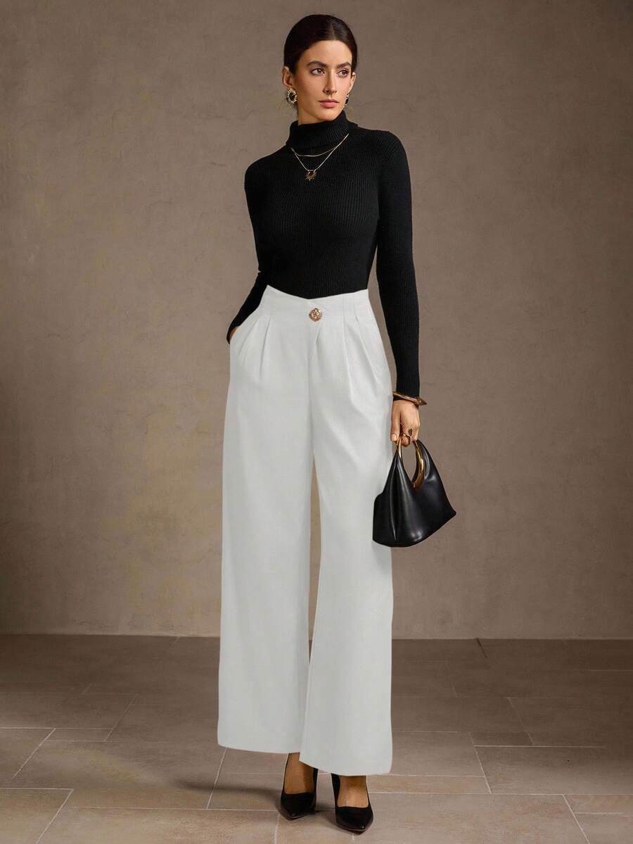 MOTF PREMIUM 褶皱斜口袋裤 - 白色 - 查看 1