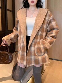 DAZY 女士宽松商务休闲通勤优雅双面仿羊羔绒夹克，格子撞色连帽卫衣，常规版型，秋冬女式外套 - 卡其色 - 查看 16