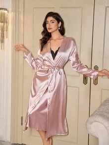 LuxeNights 两件套蕾丝边V领缎面吊带裙睡袍套装，性感修身，秋冬服装 - 淺灰紫 - 查看 5