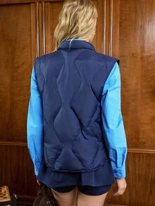 Muvela 女士加厚背心夹克，精致纽扣门襟，字母印花设计，复古别致风格，学院风，百搭秋冬背心，温暖舒适，适合机场、旅行、日常穿着、下午茶、复古风、休闲、圣诞节、万圣节、办公室、通勤、居家 - 卡其色 - 查看 3