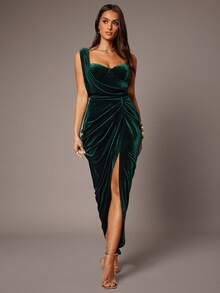 Silquee 天鹅绒不对称下摆细肩带高开衩连衣裙 - 綠色 - 查看 2