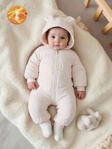 SHEIN 女婴连帽拉链连体衣，加厚款，蝴蝶结装饰，熊耳帽，适合0-3岁宝宝，绗缝设计，触感柔软，适合户外活动和家庭聚会，秋冬季穿着。 - 杏色 - 查看 5
