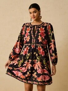 Travachic 大码花卉印花休闲度假连衣裙 - 黑色 - 查看 5