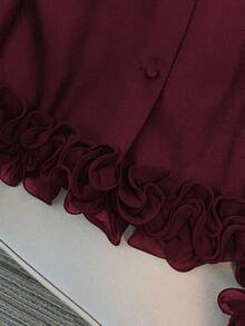 GlowEve CURVE Chaqueta de manga larga con cuello redondo para mujer de talla grande, diseño minimalista versátil adecuado para el otoño/invierno y el uso diario, con puños con volantes de moda - Rojo - Ver 6
