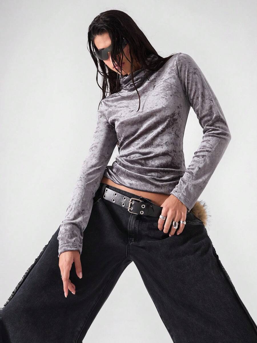 LYSMO 2025 New Arrive Minimalism Fall Women's Grey Solid Color Turtleneck Top Gothic Back To School, Homecoming, 2000s Style, Y2K Women, Streetwear New Year Halloween Costumes - Grey - View 1