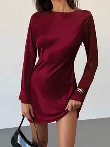 Aloruh 女士优雅性感纯色露背迷你连衣裙 - 酒紅色 - 查看 3