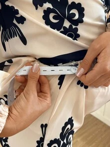 SHEIN 2件套孕妇花卉印花长袖纽扣衬衫和可调节腰部裤子休闲装 - 杏色 - 查看 5