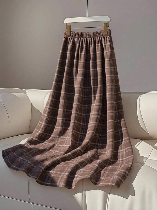 Regalyn Christmas Plus Size Women's 2025 New Autumn/Winter Plaid Skirt, A-Line Pleated Skirt, Suitable For Back To School, Graduation, Valentine's Day, Music Festival, Mother's Day, Halloween, Thanksgiving, Easter, National Day, Prom, Date, Party, Wedding, Outdoor Activities