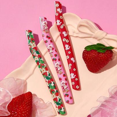 Strawberry Shortcake X SHEIN Dụng cụ tỉa lông mày họa tiết dâu tây hoạt hình dễ thương và thời trang, món quà ý tưởng.
