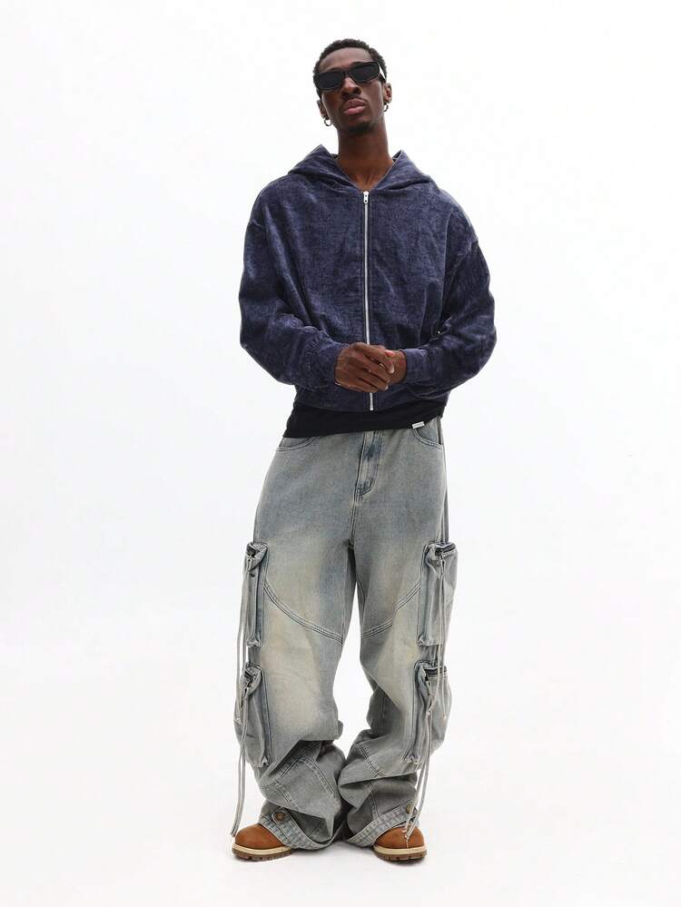 ドローストリングとウォッシュ加工が施されたベルベットのジップスルーパーカー