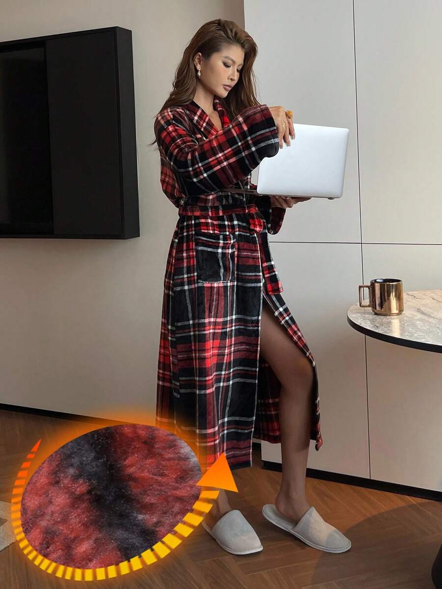 DAZY 女士格子法兰绒长袍，宽松版型，冬季蓬松保暖睡衣 - 紅色 - 查看 1