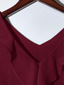 GlowEve 女式纯色荷叶边宽松衬衫 - 酒紅色 - 查看 4