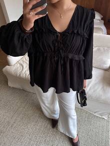 Dripcurv Plus-Size Women's Black V-Neck Casual Lantern Sleeve Top, Loose-Fitting Everyday Vacation Style, Suitable For New Year's And Valentine's Day. - Black - View 7