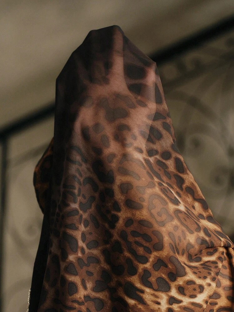 Autumn Semi-Sheer Ombre Leopard Print Patchwork Pearl Embroidery Long Sleeve Stand Collar Women Blouse