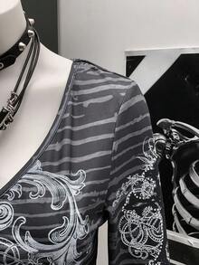 SHEIN Unity Áo thun tay dài in họa tiết đồ họa phong cách Gothic cổ điển thường ngày Y2K Punk đính đá cho nữ, Thu/Đông - màu đen - Xem 7