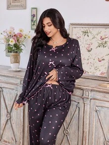 CottageSlumber Conjunto de pijama de manga larga con estampado de corazón, volantes acanalados y lazo para mujer de talla grande, ropa de otoño e invierno para curvas - Negro - Ver 4