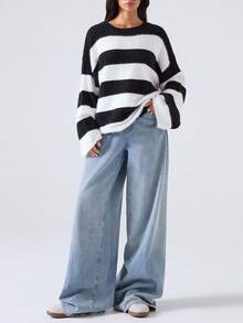 LYSMO 2025新款极简主义秋季女装休闲宽松落肩长袖黑白条纹毛衣，秋季超大条纹毛衣，适合外出、返校、毕业、街头风和斯德哥尔摩风格。 - 黑與白 - 查看 3