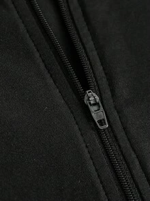 SHEIN 少女休闲弹力拉链修身长袖外套，秋冬季必备基础款外套，适合节日、万圣节、圣诞节、新年等场合，是理想的圣诞礼物之选。这款外套舒适百搭，是秋冬季日常穿着、街头风、居家服的理想之选。 - 黑色 - 查看 3