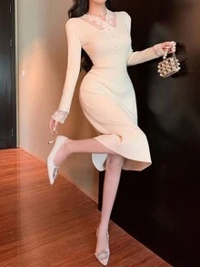 DAZY 蕾丝边修身百搭针织毛衣裙，法式风情，秋冬 - 米色 - 查看 1