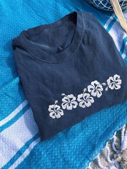 INAWLY Sudadera clásica de surf de hibisco | Gowanus Surf Club | Azul marino | Sudadera de equipo de surf vintage | Tienda de surf de Brooklyn, Nueva York | Camiseta de playa para mujeres