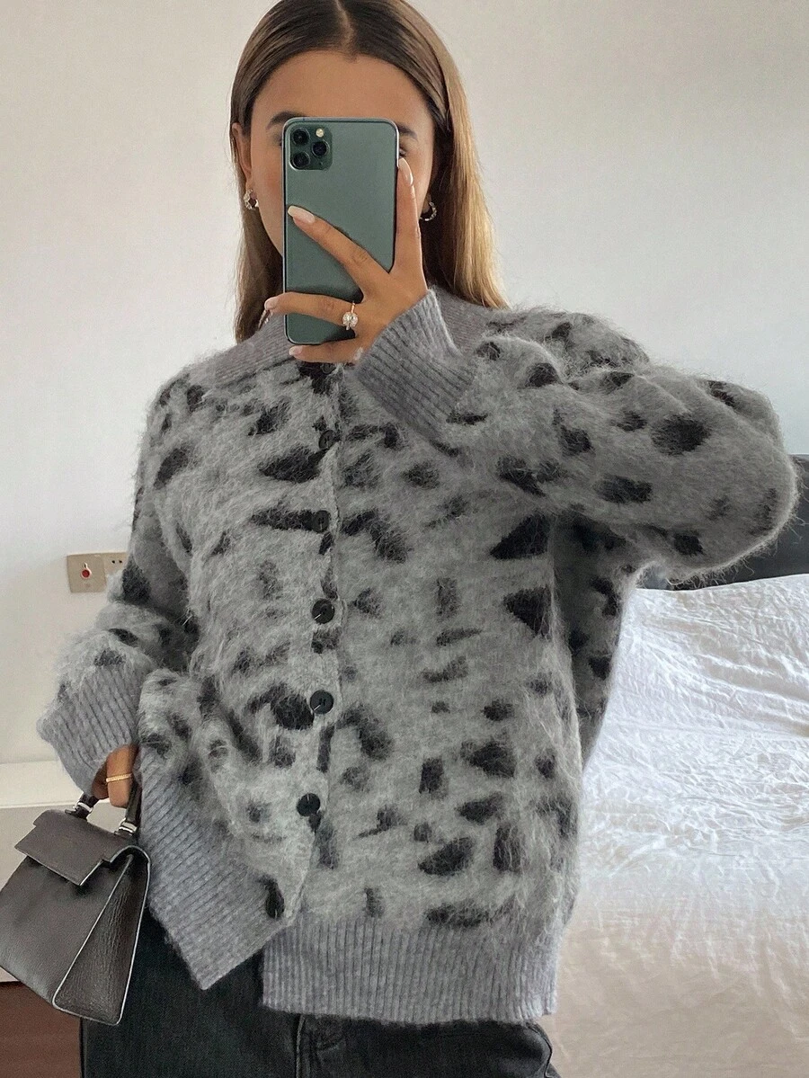 Livesso 女式豹纹长袖翻领宽松休闲开衫，秋季 - 灰色 - 查看 1