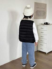 SHEIN Little Byeori 3 Stücke/Set Vintage Britischer Stil für Kleine Jungen, Zweischicht gepolsterter Strickpullover, Jeans-Taschenhose und dicker Mantel, geeignet für Lässig-Wear, Zuhause oder Outdoor, Herbst/Winter - Weiss - Übersicht 2