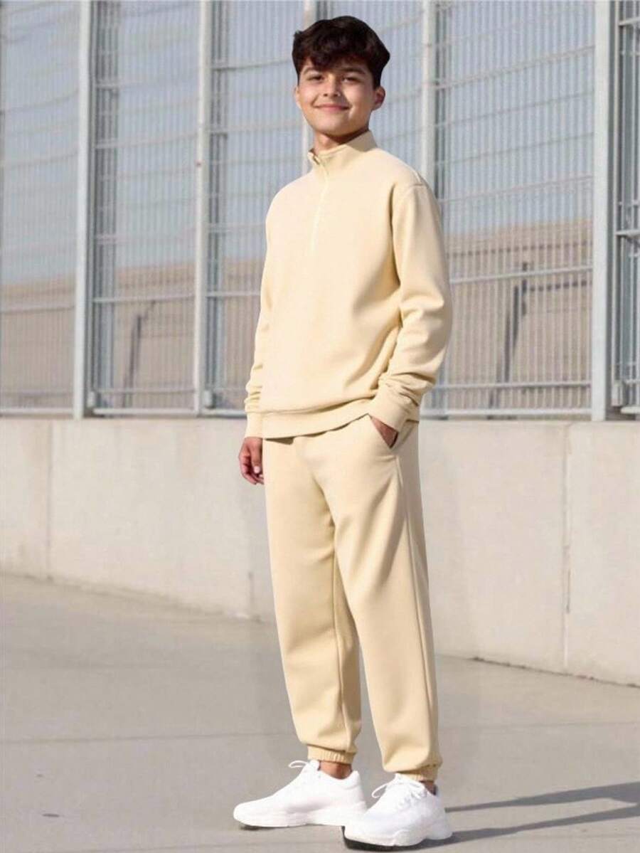 SHEIN 青少年男童休闲街头纯色百搭舒适纯色拉链立领连帽衫和运动裤套装,适合通勤、上学、休闲、度假、运动、派对、秋冬 - 杏色 - 查看 1