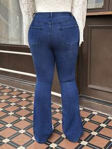 Rivivi Plus Size Women Elegant Slim Fit Washed Denim Jeans