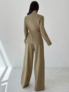Firerie 女士优雅通勤日常百搭街头时尚新款不对称翻领纽扣腰长袖西装外套和高腰裤卡其灰色两件套西装套装，秋冬 - 卡其色 - 查看 5