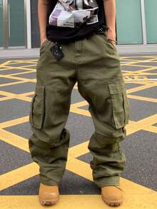 Manfinity Roghcode 男士休闲时尚街头简约纯色翻盖口袋阔腿工装牛仔裤 - 軍綠色 - 查看 1