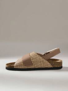 Solecia 女士时尚平底凉鞋，夏季沙滩度假户外拖鞋 - 卡其色 - 查看 4